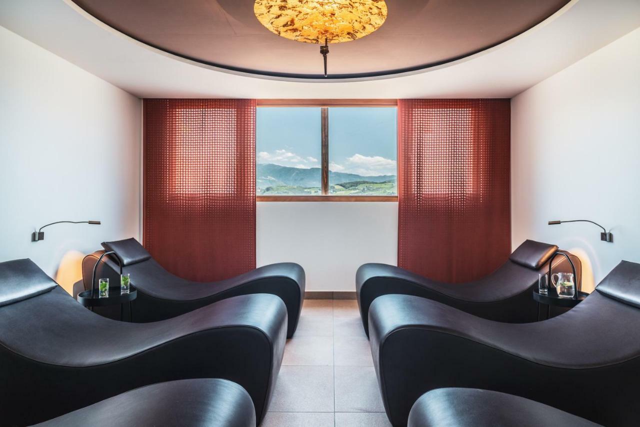Art&Design Hotel Napura Terlano Buitenkant foto